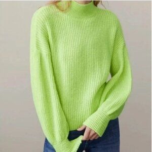 🍋‍🟩 Lime Green Sweater from Anthropologie!